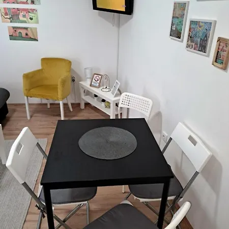Anja Apartman Novi Sad Exterior foto